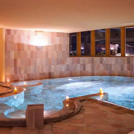 Ariston Garden & 3*