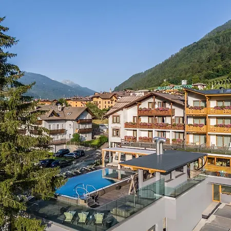 Ariston Garden & 3* Monclassico