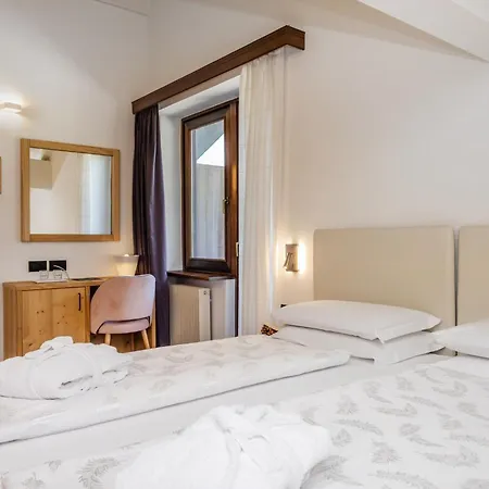 Ariston Garden & Hotel Monclassico