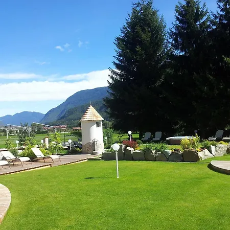 Ariston Garden & 3*